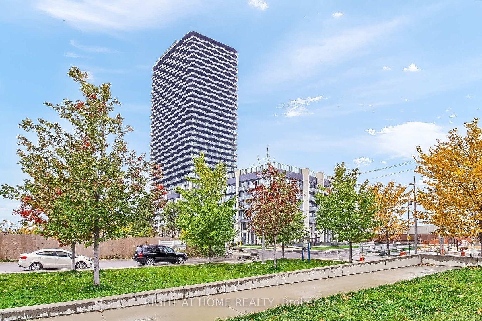 3004 - 36 Zorra Street, City Centre West, Toronto 