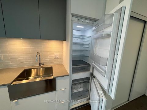 Photo 18 at 602 - 270 Dufferin Street, South Parkdale, Toronto