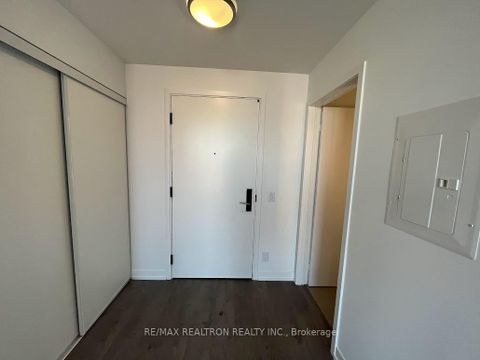 Photo 26 at 602 - 270 Dufferin Street, South Parkdale, Toronto