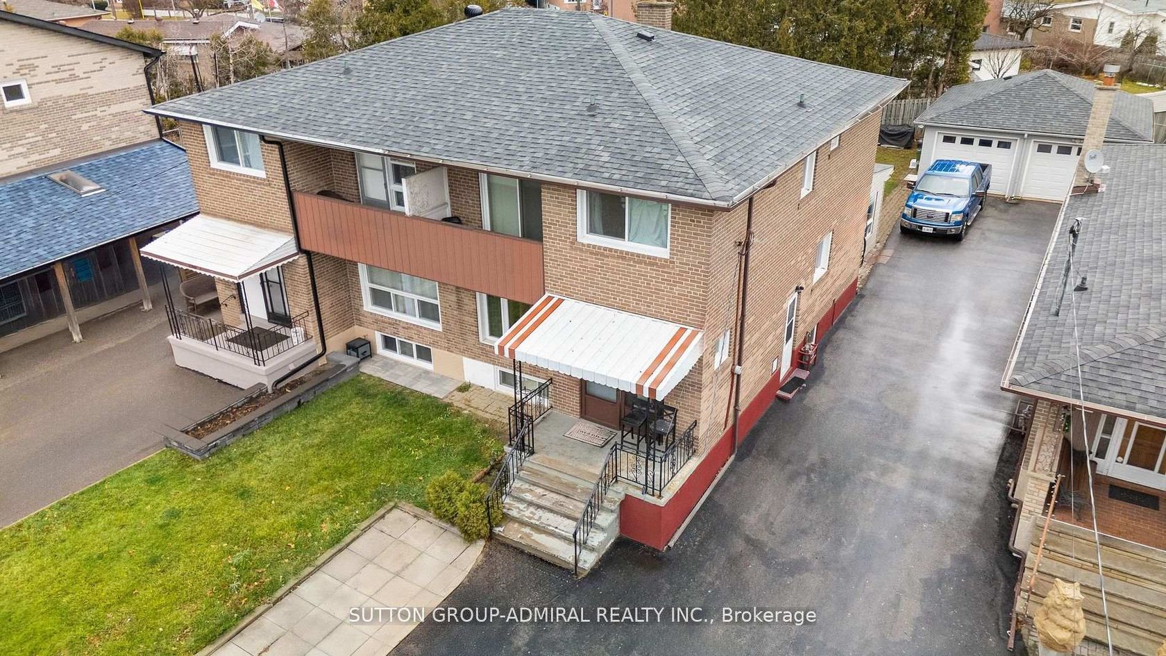 68 Wheatsheaf Crescent, Black Creek, Toronto 