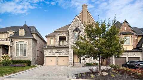 Photo 0 at 27 Apiary Gate, Maple, Vaughan