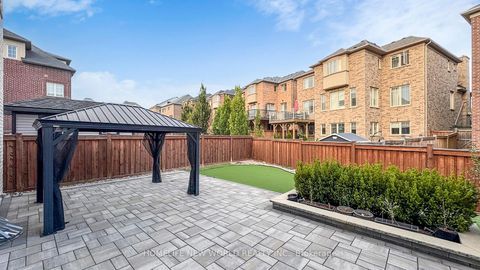 Photo 47 at 27 Apiary Gate, Maple, Vaughan