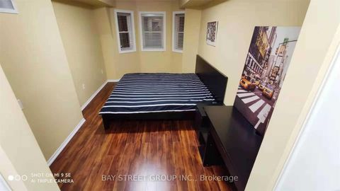 Photo 4 at 87 - 760 Lawrence Avenue W, Glen Park, Toronto