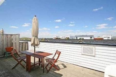 Photo 8 at 87 - 760 Lawrence Avenue W, Glen Park, Toronto