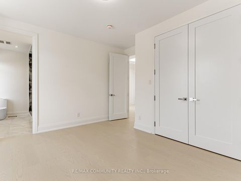 Photo 33 at 43 Sugarbush Square E, Highland Creek, Toronto
