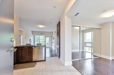 Photo 3 at 517 - 8302 Islington Avenue, Islington Woods, Vaughan