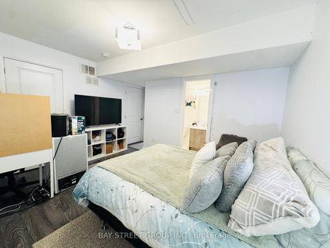 Photo 15 at 26 - 199 Ardagh Road, Ardagh, Barrie