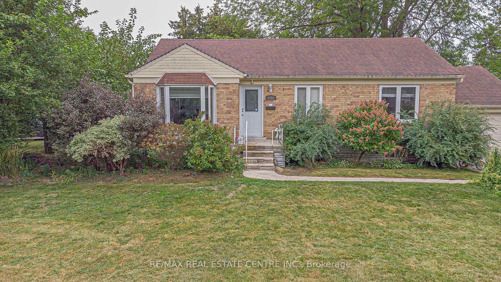 1292 Crossfield Bend, Mineola, Mississauga 