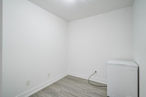Photo 5 at 321 - 7 Kenaston Garden, Bayview Village, Toronto