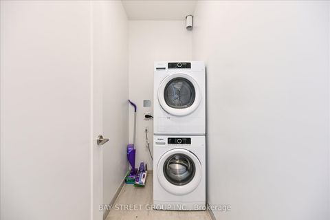 Photo 27 at Ph06 - 398 Highway 7 Road E, Doncrest, Richmond Hill