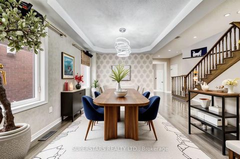 Photo 3 at 106 White Beach Crescent, Patterson, Vaughan
