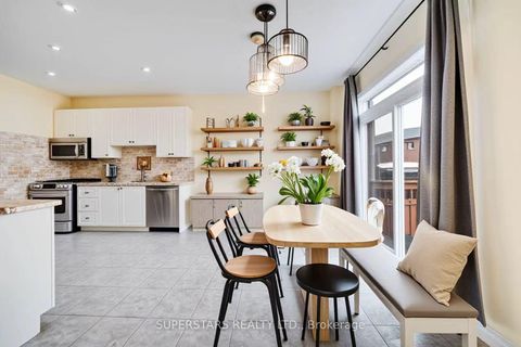 Photo 6 at 106 White Beach Crescent, Patterson, Vaughan