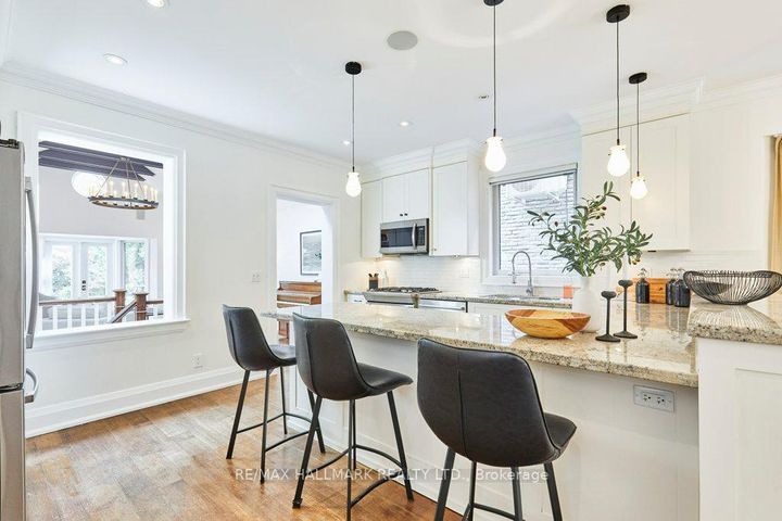 Photo 6 at 645 Balliol Street, Mount Pleasant East, Toronto