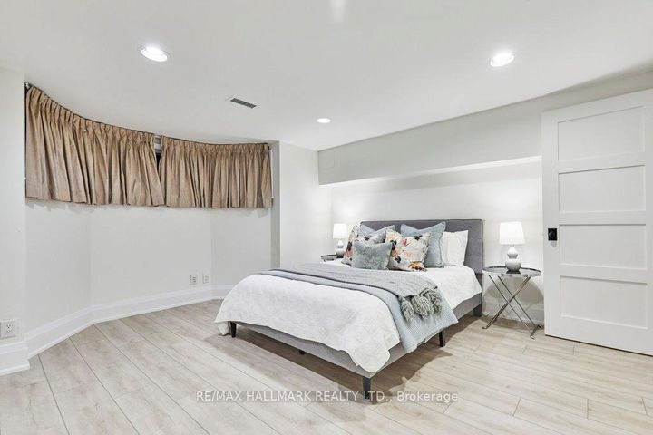 Photo 37 at 645 Balliol Street, Mount Pleasant East, Toronto