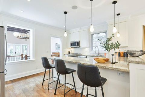 Photo 6 at 645 Balliol Street, Mount Pleasant East, Toronto