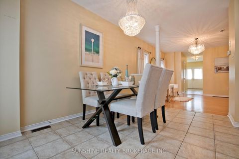 Photo 7 at 3 Camino Drive, Vellore Village, Vaughan