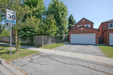 Photo 32 at 100 Nettlecreek Crescent, Milliken, Toronto