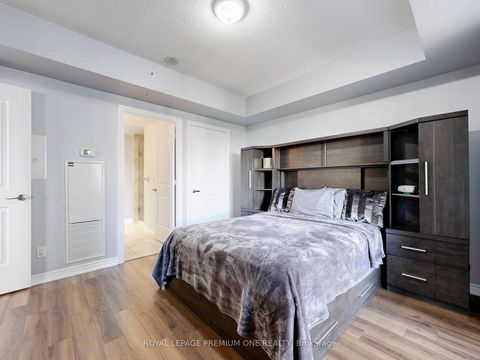 Photo 14 at 1202 - 9255 Jane Street, Maple, Vaughan