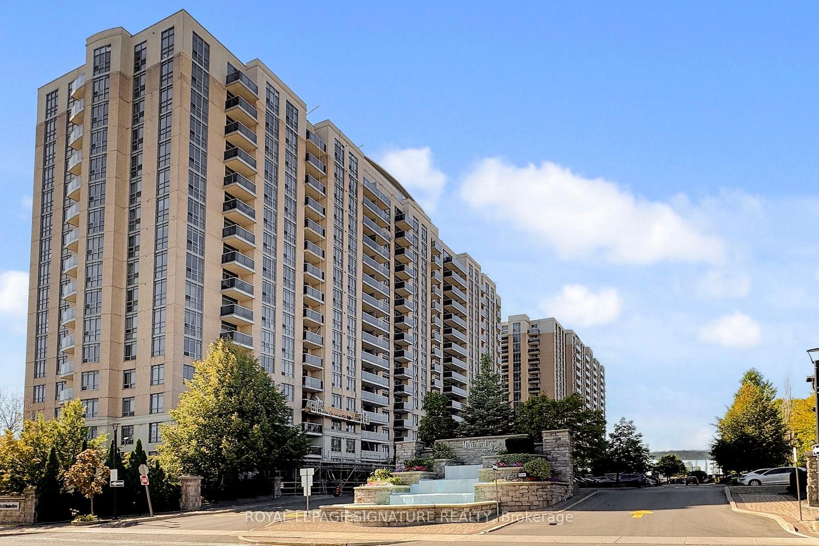 621 - 8 Mondeo Drive, Dorset Park, Toronto 