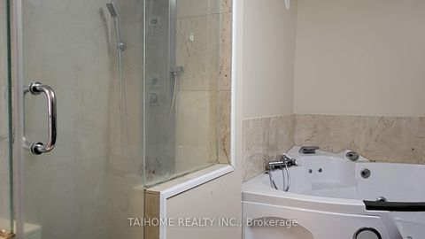 Photo 23 at 6 Vonda Avenue, Willowdale East, Toronto