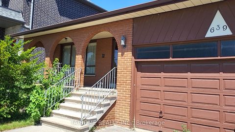 Photo 3 at 639 Royal York Road, Queensway, Toronto