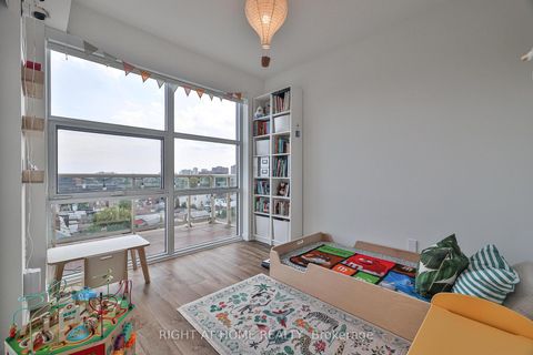 Photo 17 at 720 - 1787 St Clair Avenue, Pellam Park, Toronto