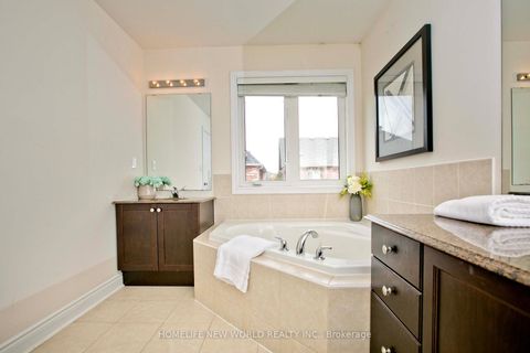 Photo 18 at 1015 Ralston Crescent, Wyndham, Newmarket