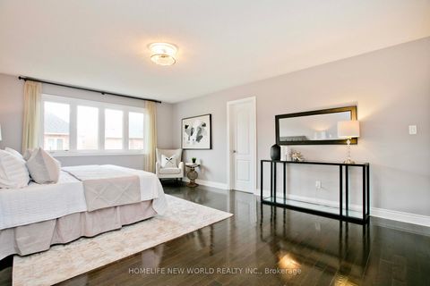 Photo 23 at 1015 Ralston Crescent, Wyndham, Newmarket