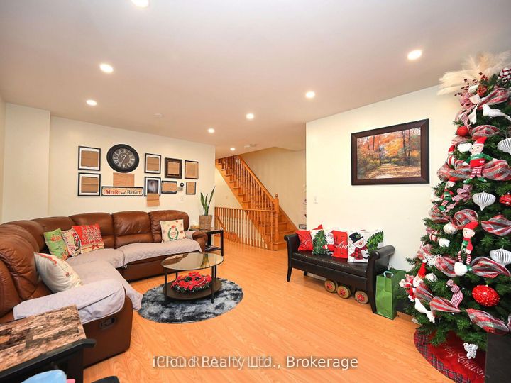 Photo 16 at 166 - 80 Acorn Place, Hurontario, Mississauga