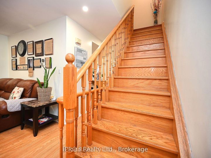 Photo 20 at 166 - 80 Acorn Place, Hurontario, Mississauga