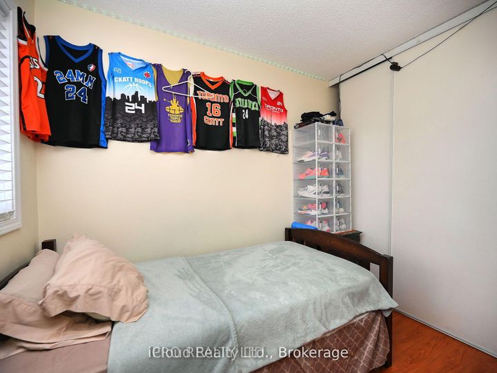 Photo 31 at 166 - 80 Acorn Place, Hurontario, Mississauga