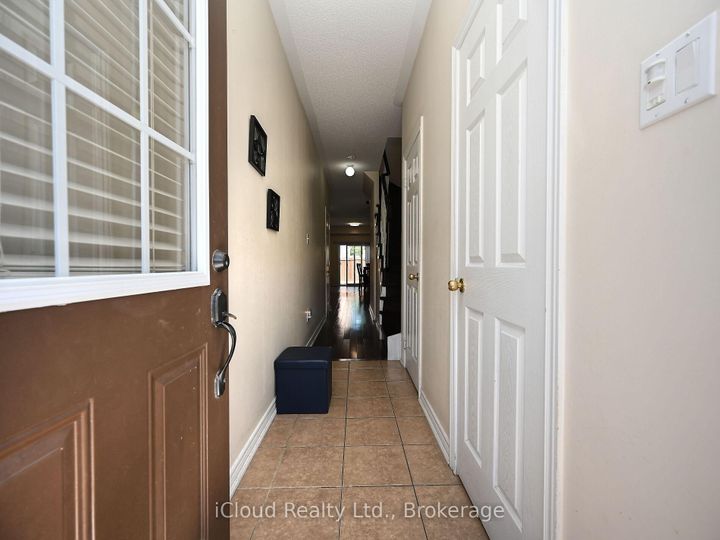 Photo 3 at 74 Crumlin Crescent, Credit Valley, Brampton