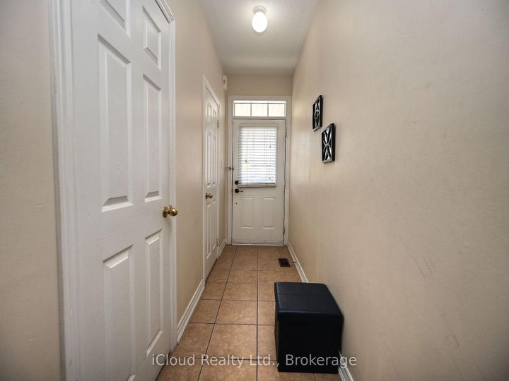 Photo 4 at 74 Crumlin Crescent, Credit Valley, Brampton