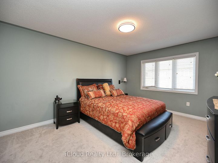 Photo 17 at 74 Crumlin Crescent, Credit Valley, Brampton