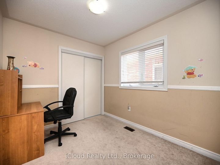Photo 23 at 74 Crumlin Crescent, Credit Valley, Brampton
