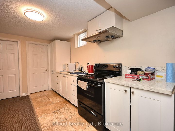 Photo 36 at 74 Crumlin Crescent, Credit Valley, Brampton