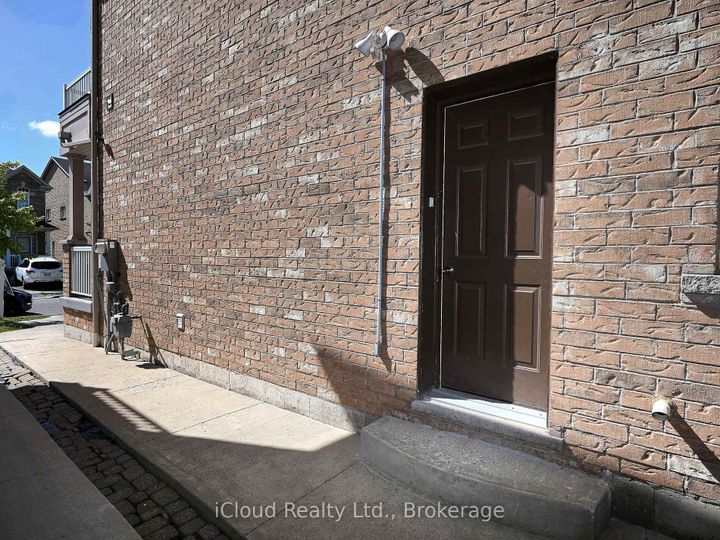 Photo 42 at 74 Crumlin Crescent, Credit Valley, Brampton
