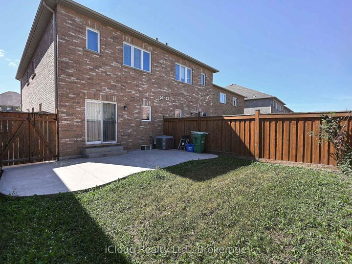 Photo 43 at 74 Crumlin Crescent, Credit Valley, Brampton