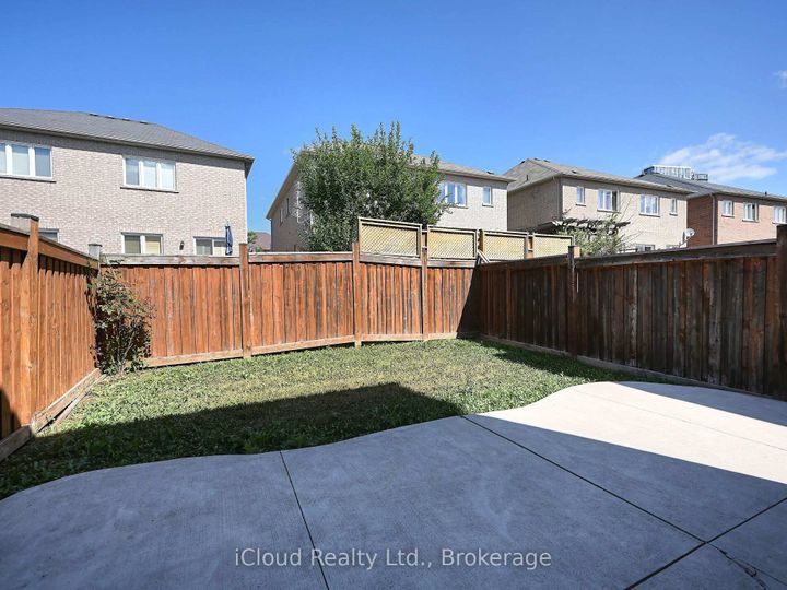 Photo 46 at 74 Crumlin Crescent, Credit Valley, Brampton