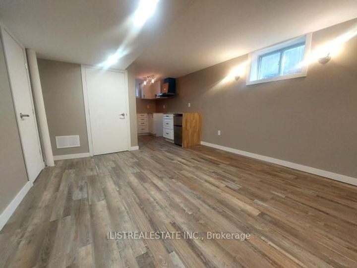 Photo 9 at 43 Anaconda Avenue, Birchmount, Toronto