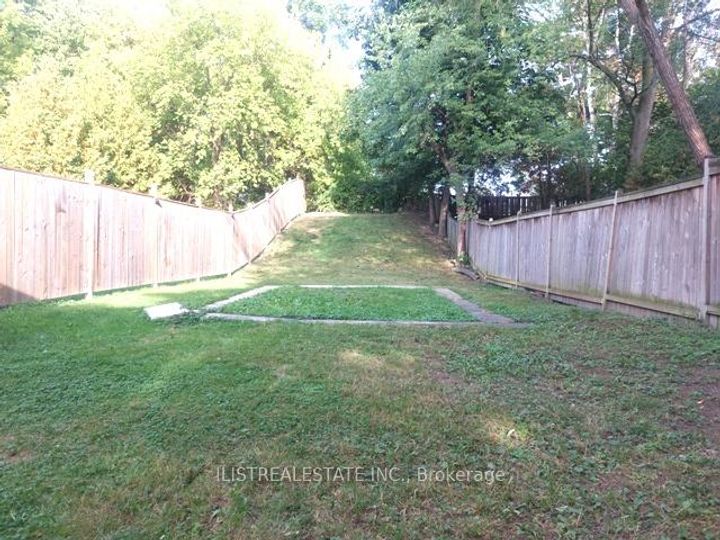 Photo 14 at 43 Anaconda Avenue, Birchmount, Toronto