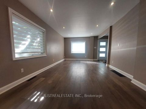 Photo 1 at 43 Anaconda Avenue, Birchmount, Toronto