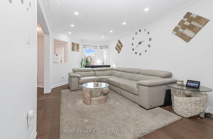 Photo 4 at 3127 Pendleton Road, Meadowvale, Mississauga