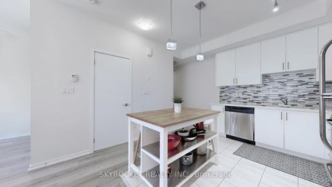 Photo 6 at B18 - 26 Bruce Street, East Woodbridge, Vaughan