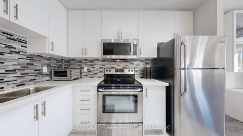 Photo 10 at B18 - 26 Bruce Street, East Woodbridge, Vaughan