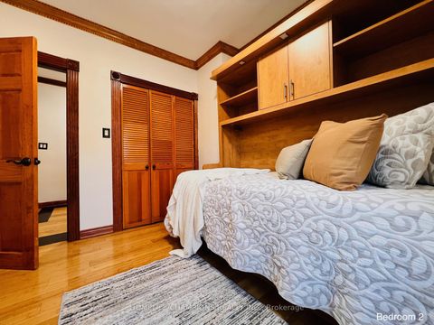 Photo 22 at 291 St Clair Avenue E, Moore Park, Toronto