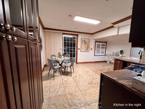Photo 30 at 291 St Clair Avenue E, Moore Park, Toronto