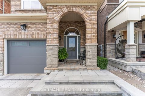 Photo 4 at 44 Alex Black Street, Patterson, Vaughan