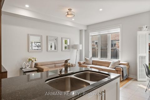 Photo 15 at 44 Alex Black Street, Patterson, Vaughan