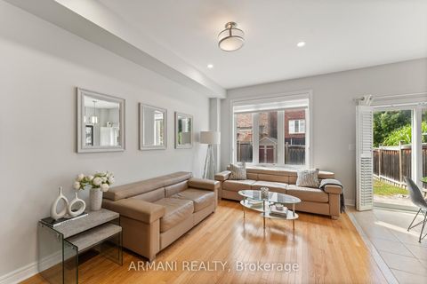 Photo 19 at 44 Alex Black Street, Patterson, Vaughan